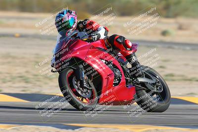 media/Oct-06-2024-Race Pace (Sun) [[d7d39ec7ad]]/6-Turn 5 (840am)/